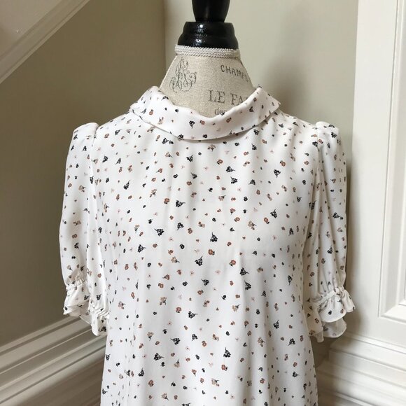 Charlotte Brody Handkerchief Blouse Top Shirt Womens XL Cream Floral Silk Scarf - Picture 4 of 10